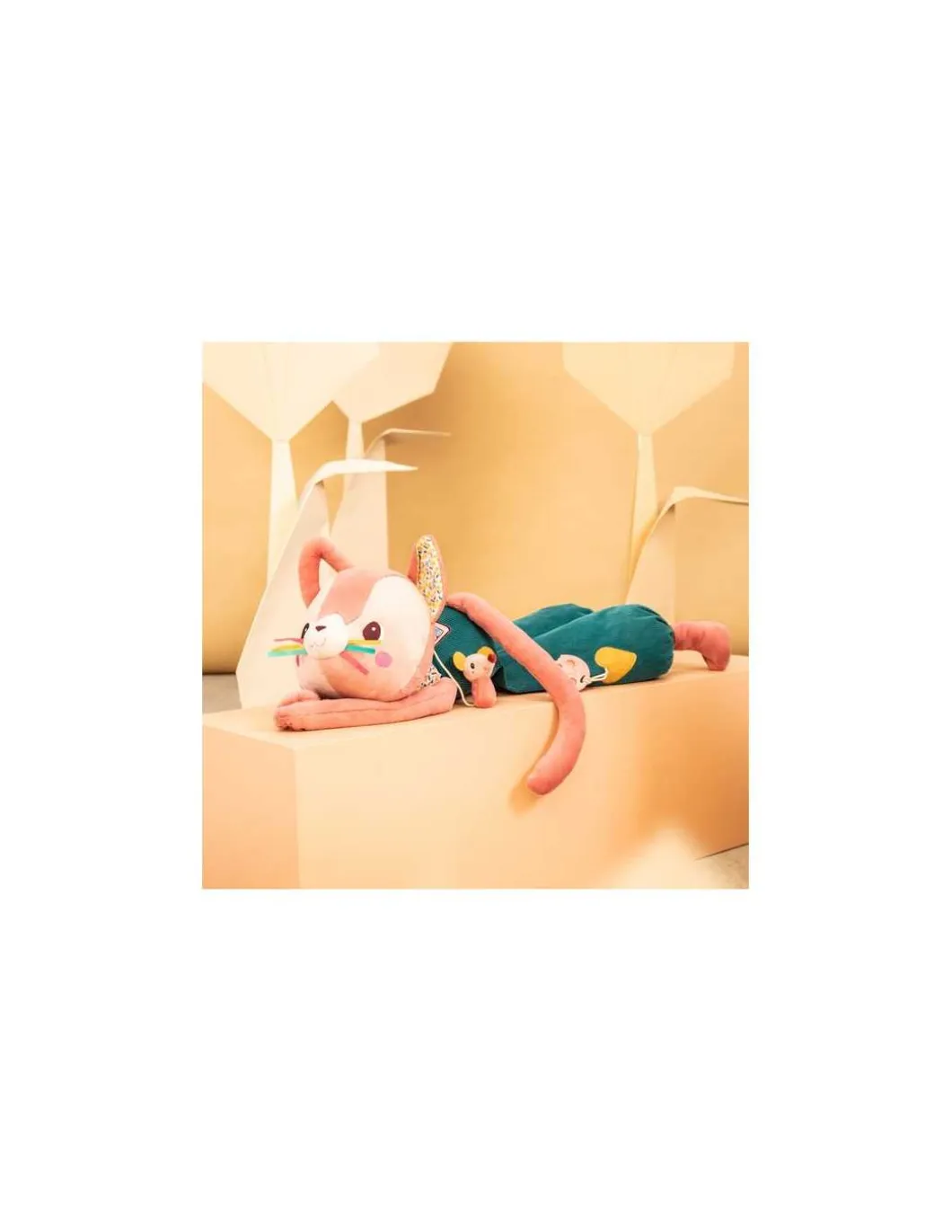 Jeanne grand chat d'activités - Lilliputiens