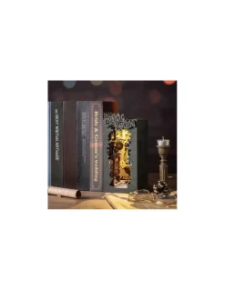Maquette Magic House Book Nook - Rolife
